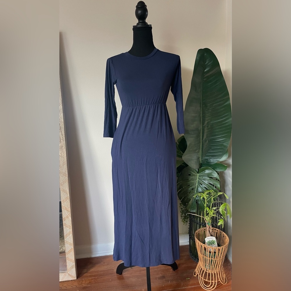Vintage Navy Long Sleeve Maxi Dress